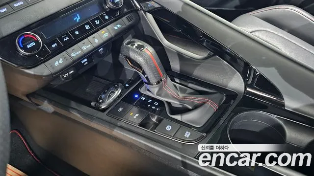 Hyundai AVANTE Новый Avante (CN7) — Фото автомобиля 9
