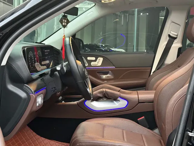Mercedes-Benz GLE-Class — Фото автомобиля 4