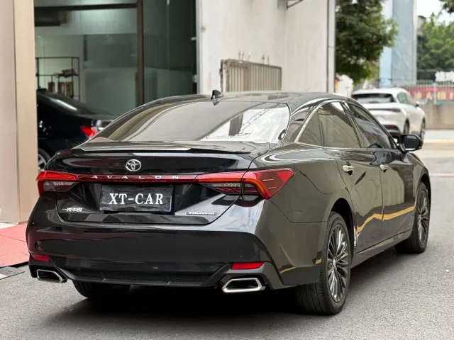Toyota Avalon — Фото автомобиля 17