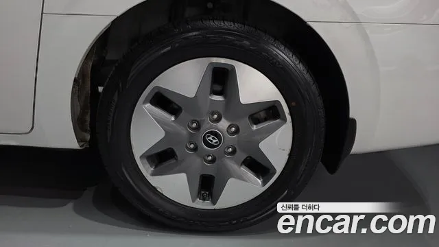 Hyundai Staria Staria L3.5 Tourer 11 мест — Фото автомобиля 19