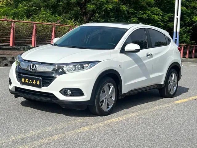 Фотография автомобиля — Honda Vezel