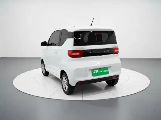 Wuling Hongguang Mini EV — Фото автомобиля 4