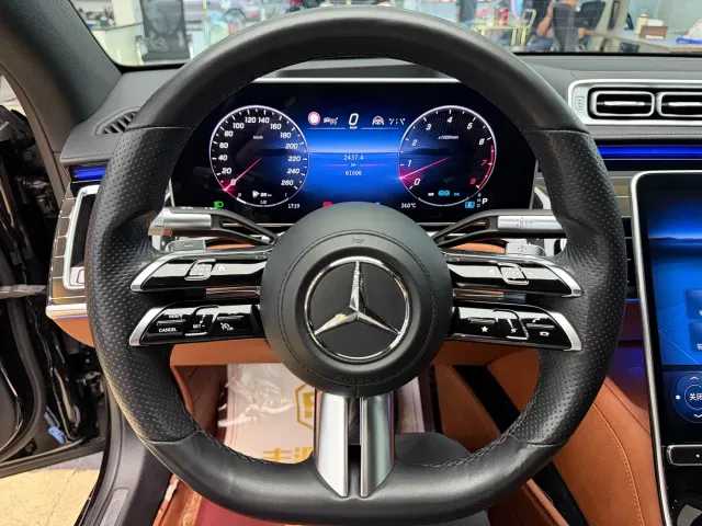 Mercedes-Benz S-Class — Фото автомобиля 18