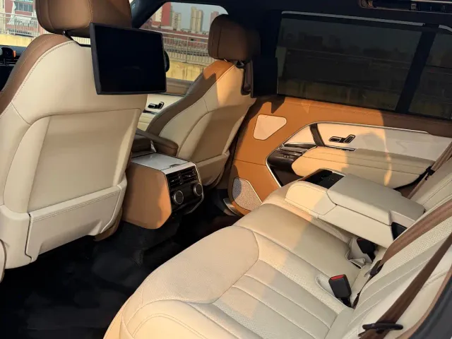 Land Rover Range Rover — Фото автомобиля 6