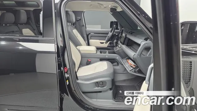 Land Rover Defender L663 — Фото автомобиля 11