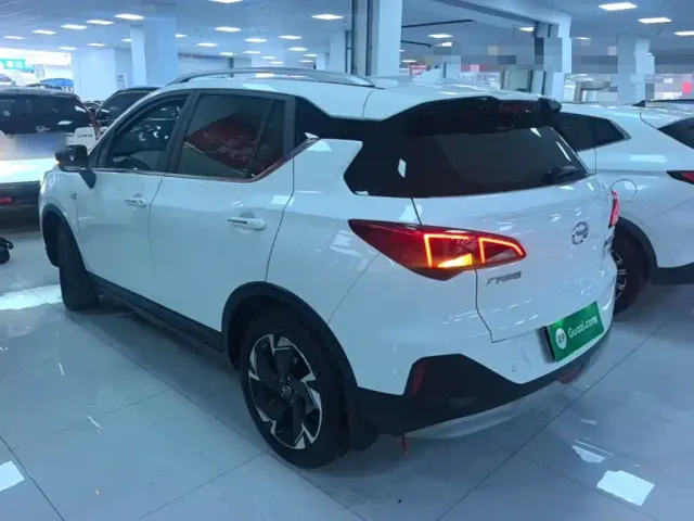 GAC Trumpchi Trumpchi GS3 2022 POWER 270T Auto Premium Edition — Фото автомобиля 4