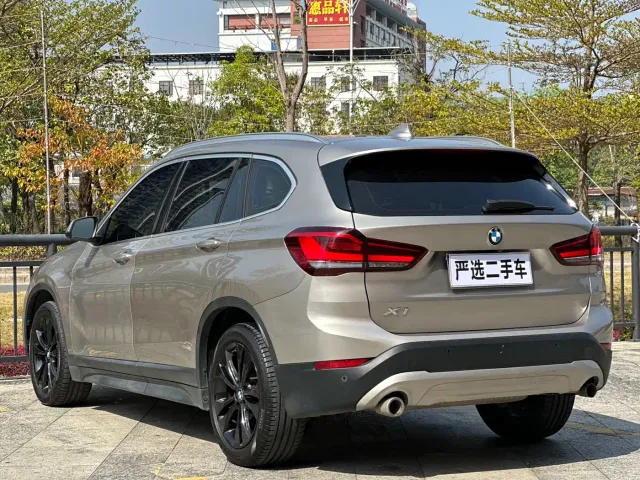 BMW X1 — Фото автомобиля 7