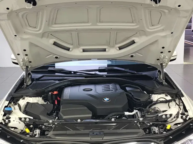 BMW 3 Series — Фото автомобиля 17