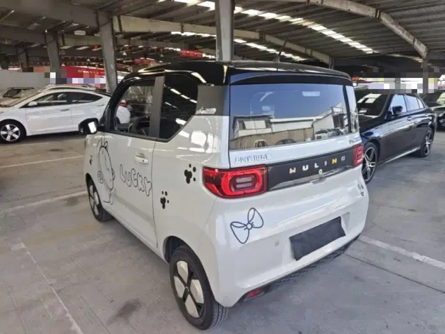 Wuling Hongguang Mini EV — Фото автомобиля 4