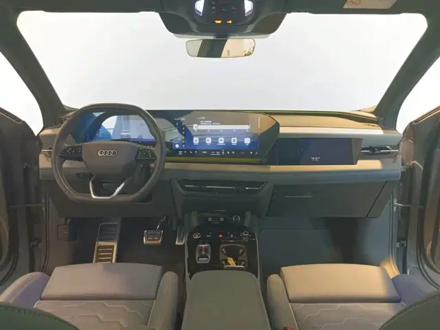 Audi Q6L e-tron — Фото автомобиля 7