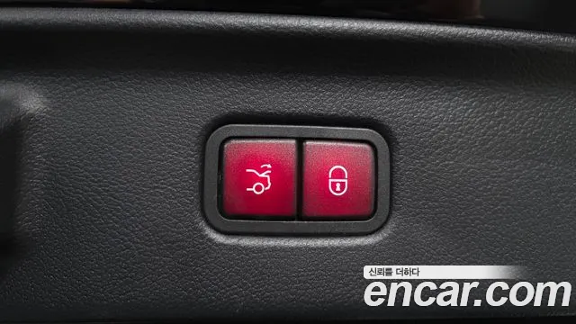 Mercedes-Benz S-Class — Фото автомобиля 25