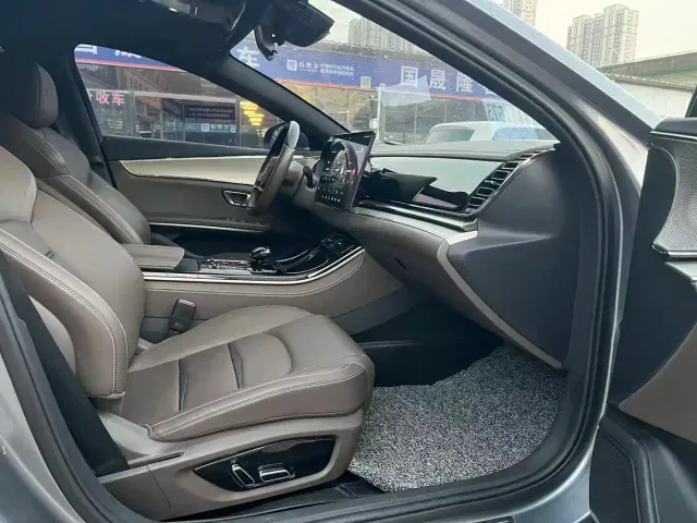 BYD Han — Фото автомобиля 13