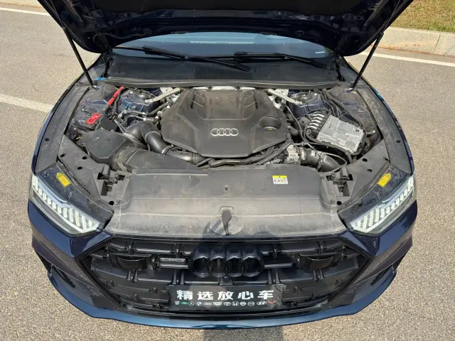 Audi A7L — Фото автомобиля 19