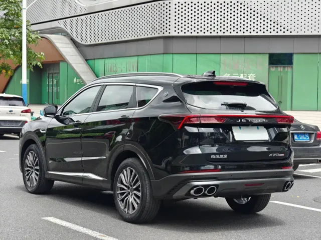 Jetour X70 Plus — Фото автомобиля 6