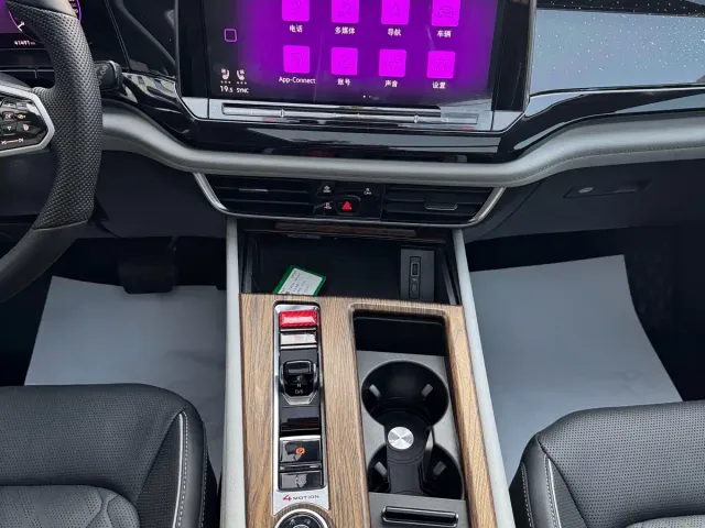 Volkswagen Teramont — Фото автомобиля 18