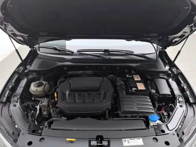 Volkswagen Passat — Фото автомобиля 6