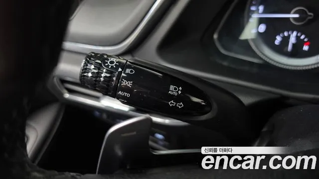 Hyundai Sonata — Фото автомобиля 28