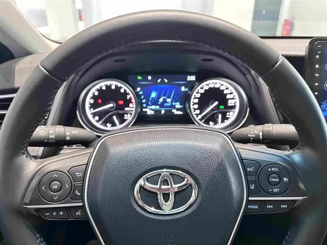 Toyota Camry — Фото автомобиля 17
