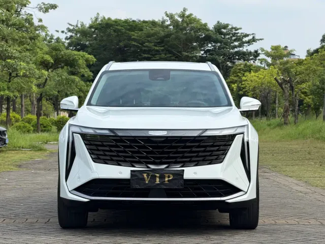 Geely Boyue L — Фото автомобиля 2