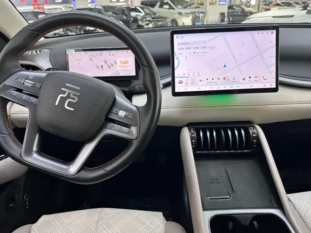 BYD Yuan PLUS — Фото автомобиля 13