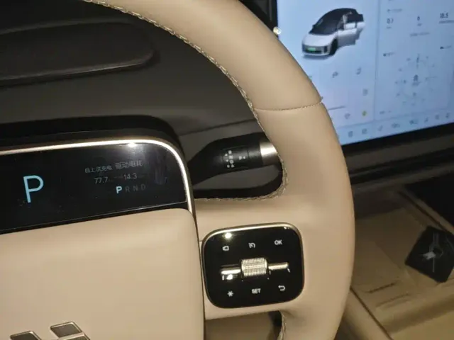 Li Auto i6 — Фото автомобиля 13