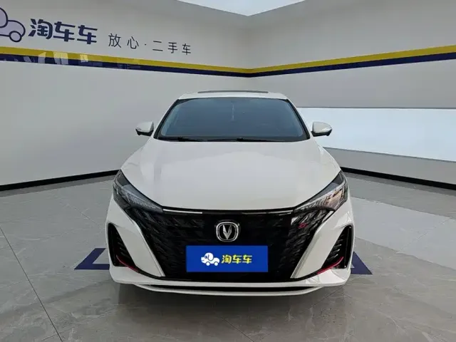 Changan Eado — Фото автомобиля 2