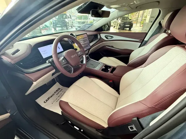 BYD Seal 07 EV — Фото автомобиля 6
