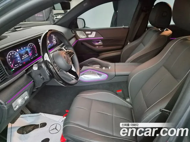 Mercedes-Benz GLE-Class — Фото автомобиля 10