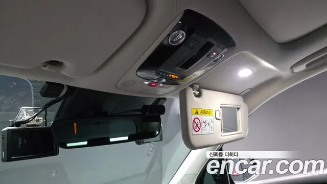 Kia Sorento Sorento 4-е поколение Дизель 2.2 2WD — Фото автомобиля 23