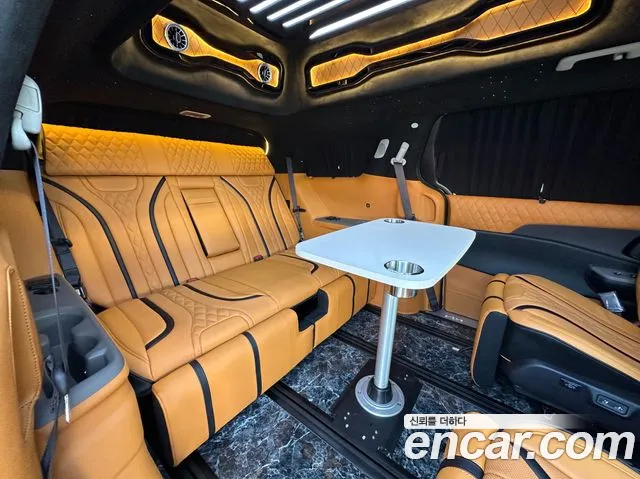 Kia Canival Новый Carnival 4 поколение Бензин 9 мест Hi-Limousine (Спецкузов) — Фото автомобиля 4