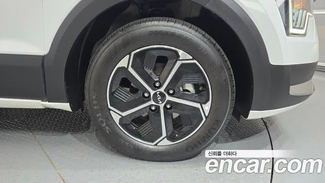 Kia Niro The All New Niro — Фото автомобиля 6
