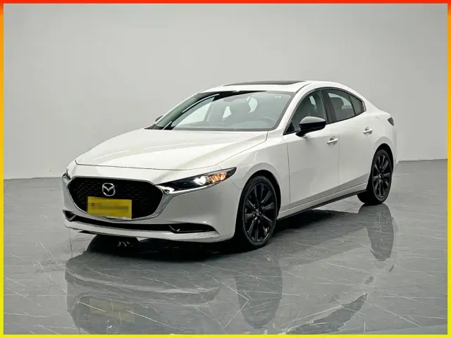 Фотография автомобиля — Mazda Axela