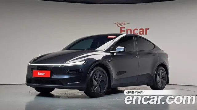 Фотография автомобиля — Tesla Model Y