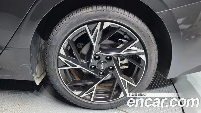 Kia K5 Noblesse — Фото автомобиля 17