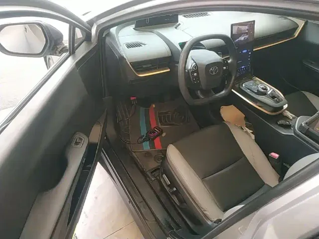 Toyota bZ3 — Фото автомобиля 15