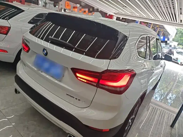 BMW X1 — Фото автомобиля 6