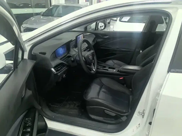 Buick Velite 6 — Фото автомобиля 14