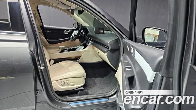 Genesis GV80 — Фото автомобиля 10