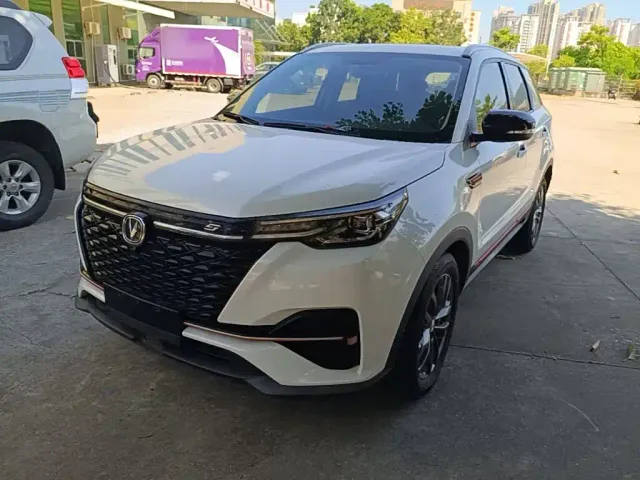 Фотография автомобиля — Changan CS55 Plus
