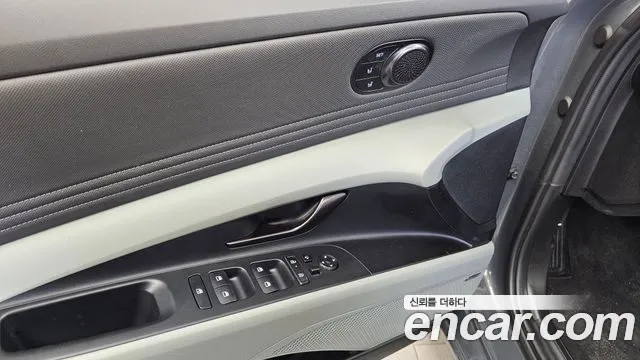 Hyundai Avante CN7 — Фото автомобиля 30