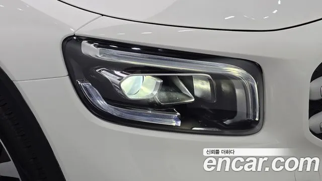 Mercedes-Benz GLB-Class — Фото автомобиля 7