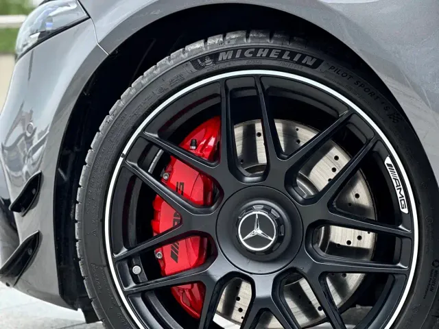 Mercedes-Benz Mercedes-Benz A-Class AMG (Import) 2024 Facelift AMG A 45 S 4MATIC+ — Фото автомобиля 17