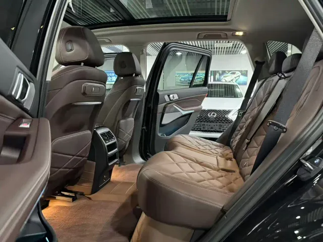 BMW X5 — Фото автомобиля 5