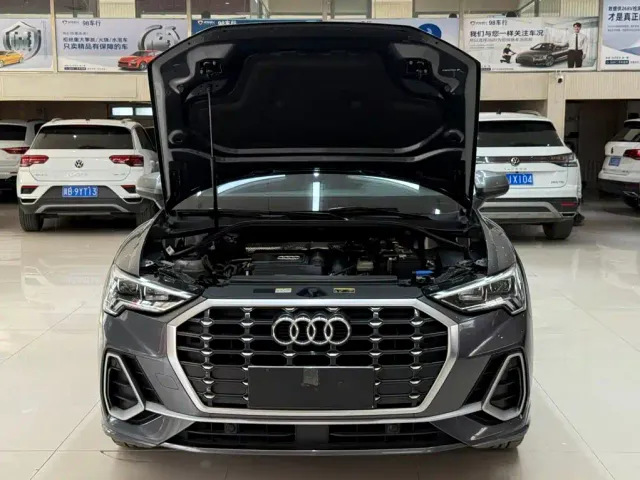 Audi Q3 — Фото автомобиля 7