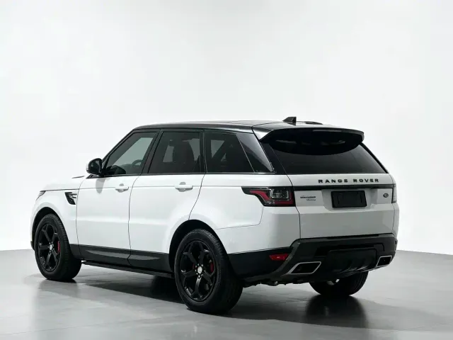 Land Rover Range Rover Sport — Фото автомобиля 4
