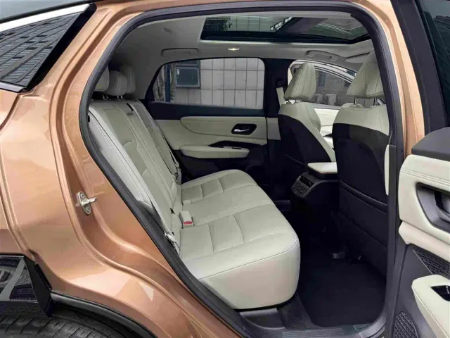 Nissan Ariya — Фото автомобиля 12