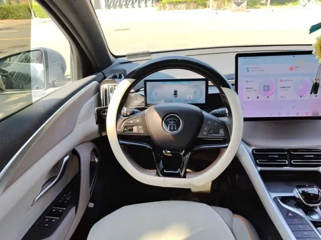 BYD Song Pro — Фото автомобиля 2