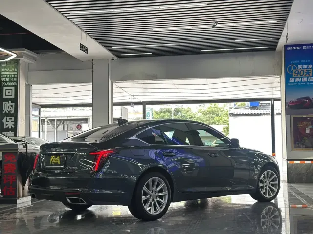Cadillac CT5 — Фото автомобиля 6