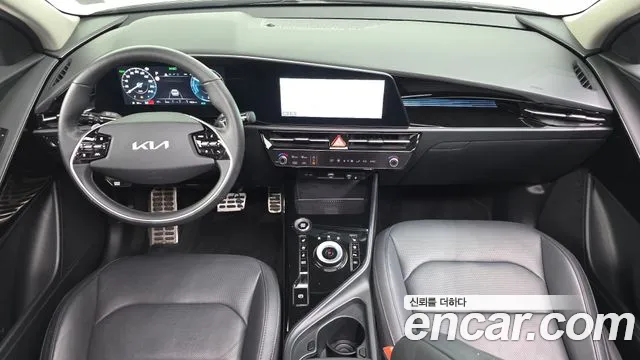 Kia Niro The All New — Фото автомобиля 10
