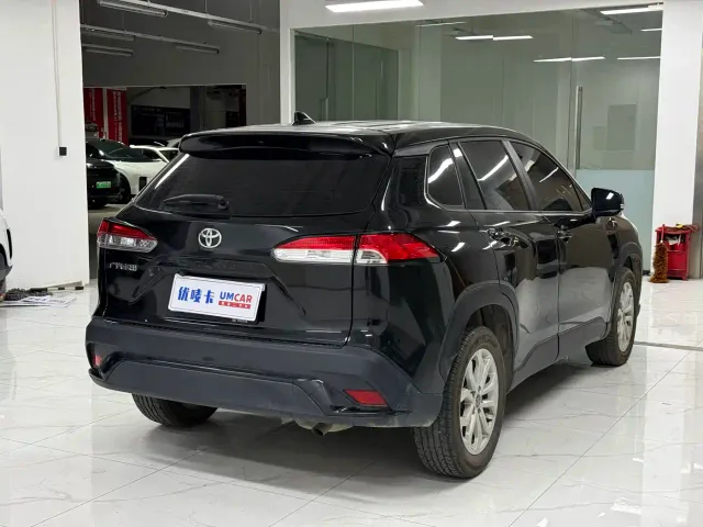 Toyota Frontlander — Фото автомобиля 6